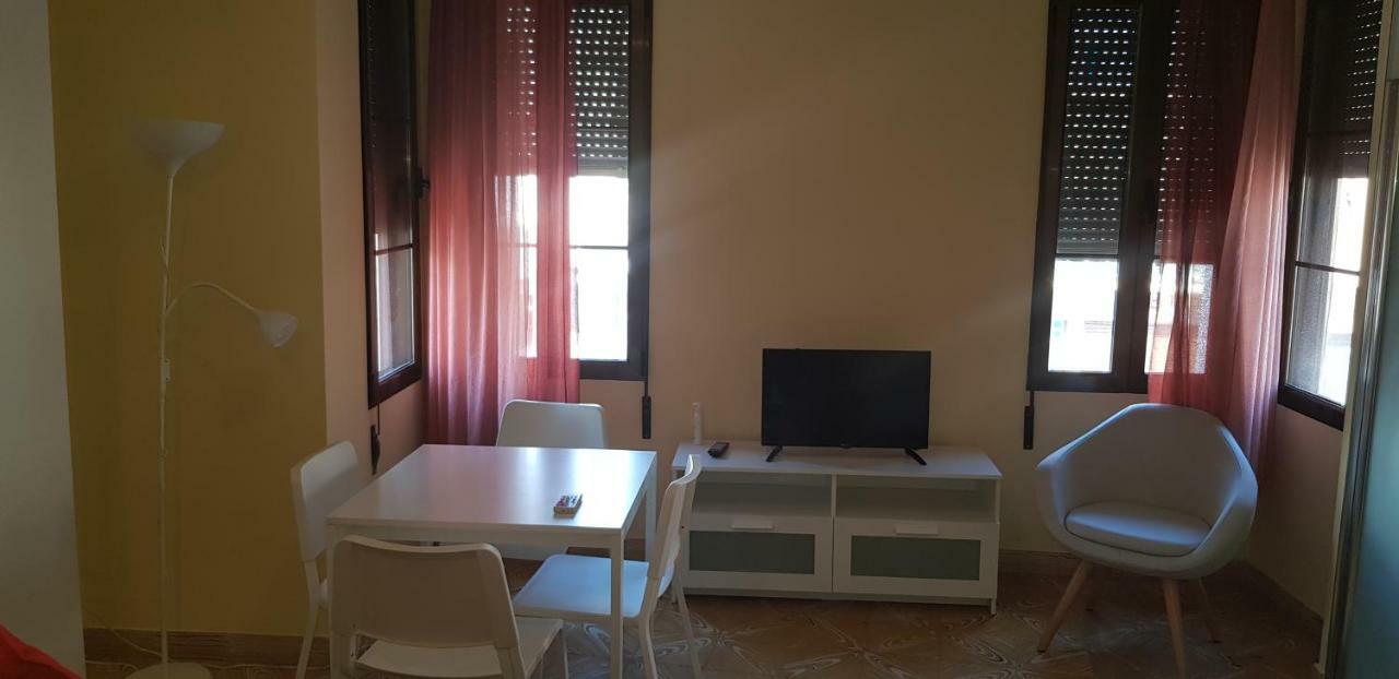 Sleep Turia Apartamentos Casinos المظهر الخارجي الصورة