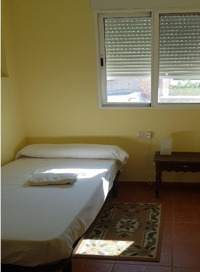 Sleep Turia Apartamentos Casinos المظهر الخارجي الصورة